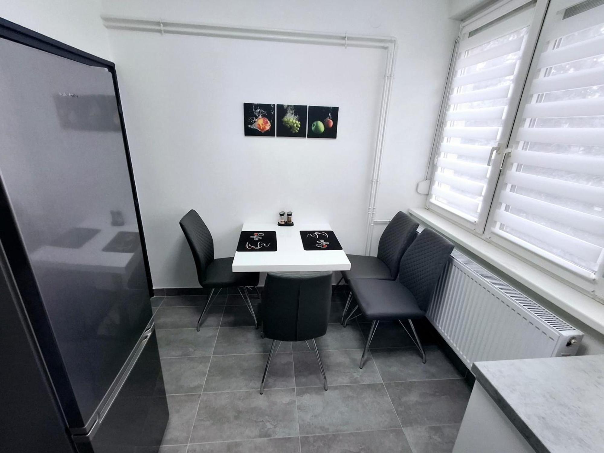Cosmopolitan Apartman Sárospatak Eksteriør billede